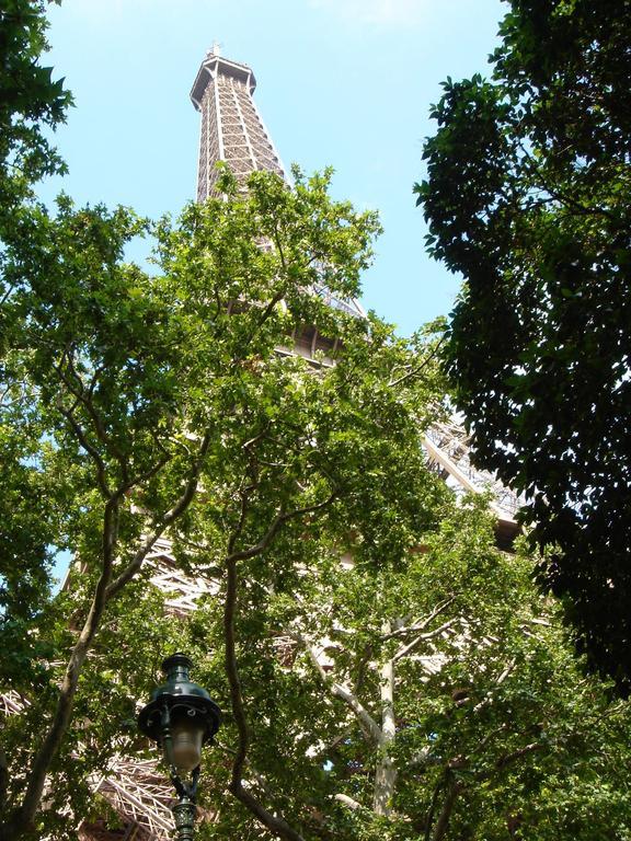 Hotel De L'Exposition - Tour Eiffel Paris Eksteriør billede